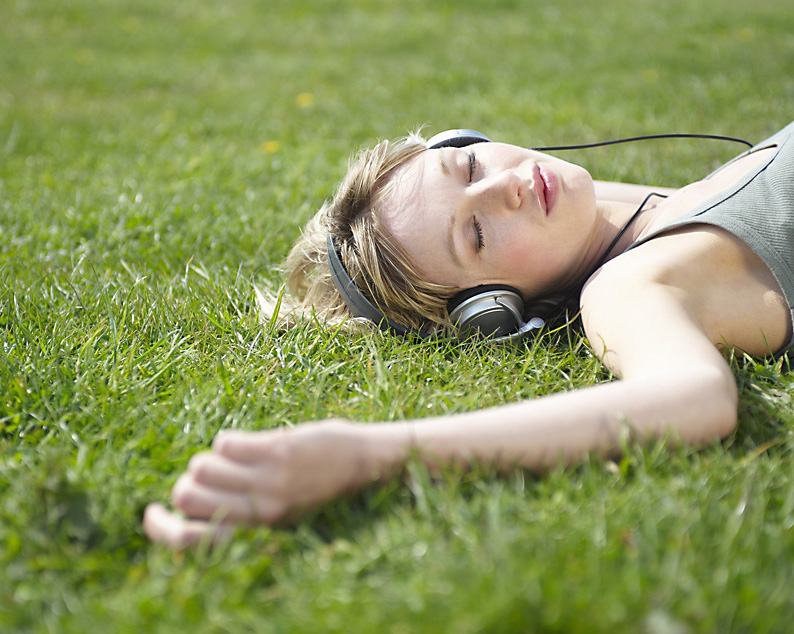 lay in the sun with KVSC